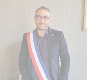 Geoffrey sapin : Officier d'Etat civile opaque