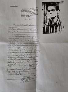 la lecture d’une lettre poignante d’Henri Bégué adressée à sa mère, Marie-Céleste Borredon, lors de sa libération par les Canadiens au camp de Sandbostel. C’est Monsieur Gabriel Marty qui a lu cette lettre, émouvante et pleine d’espérance, désormais conservée comme un trésor de mémoire familiale. (photo jointe)